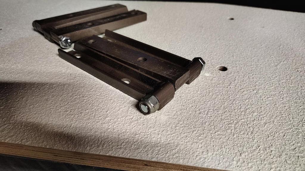 Super Hinge