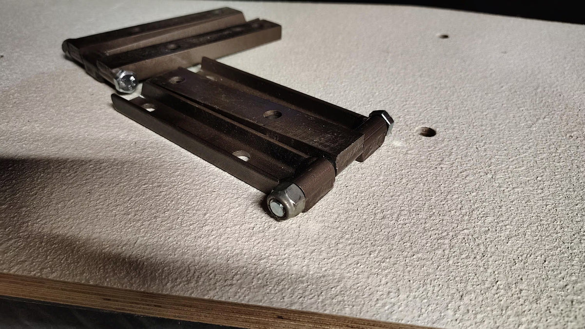 Super Hinge